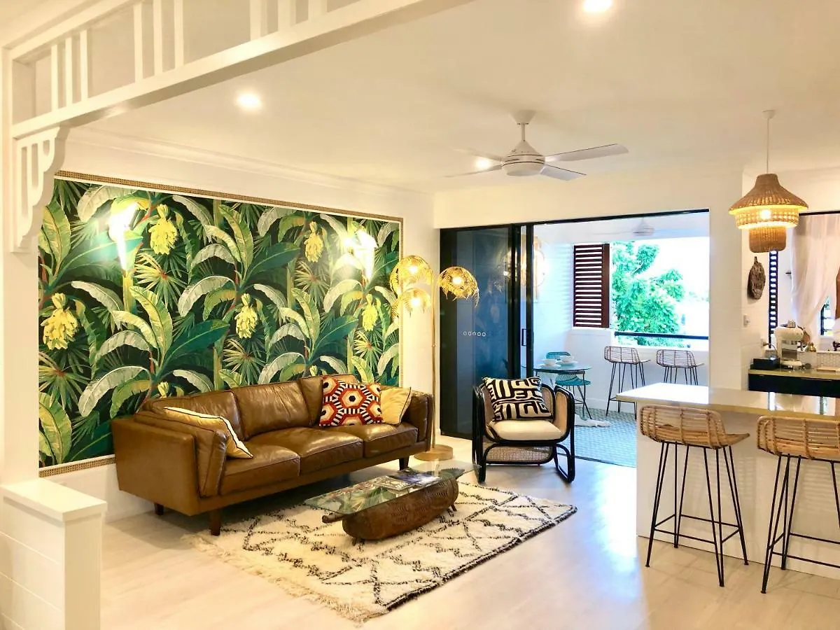 Nomad - Luxe Apartment Port Douglas 0*,