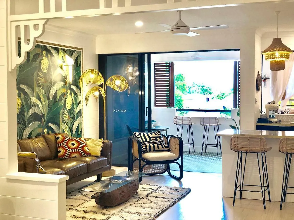 Nomad - Luxe Apartment Port Douglas